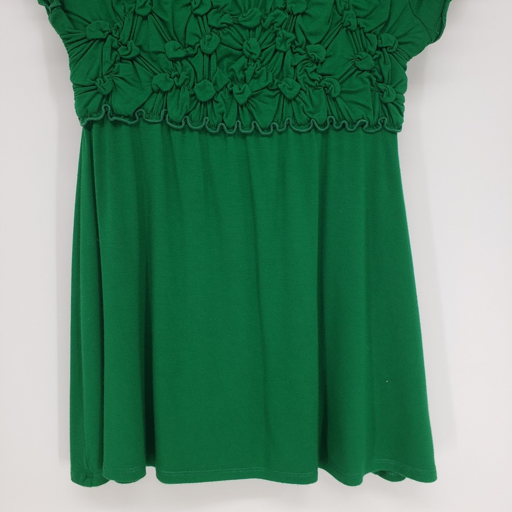 Y2K Smocked Bodice Babydoll Top Womens M Green Cap Sleeve Scoop Neck Ruffle Trim - Picture 4 of 8